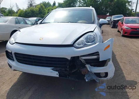 2016 Porsche Cayenne from USA, damaged, VIN WP1AA2A22GKA14976